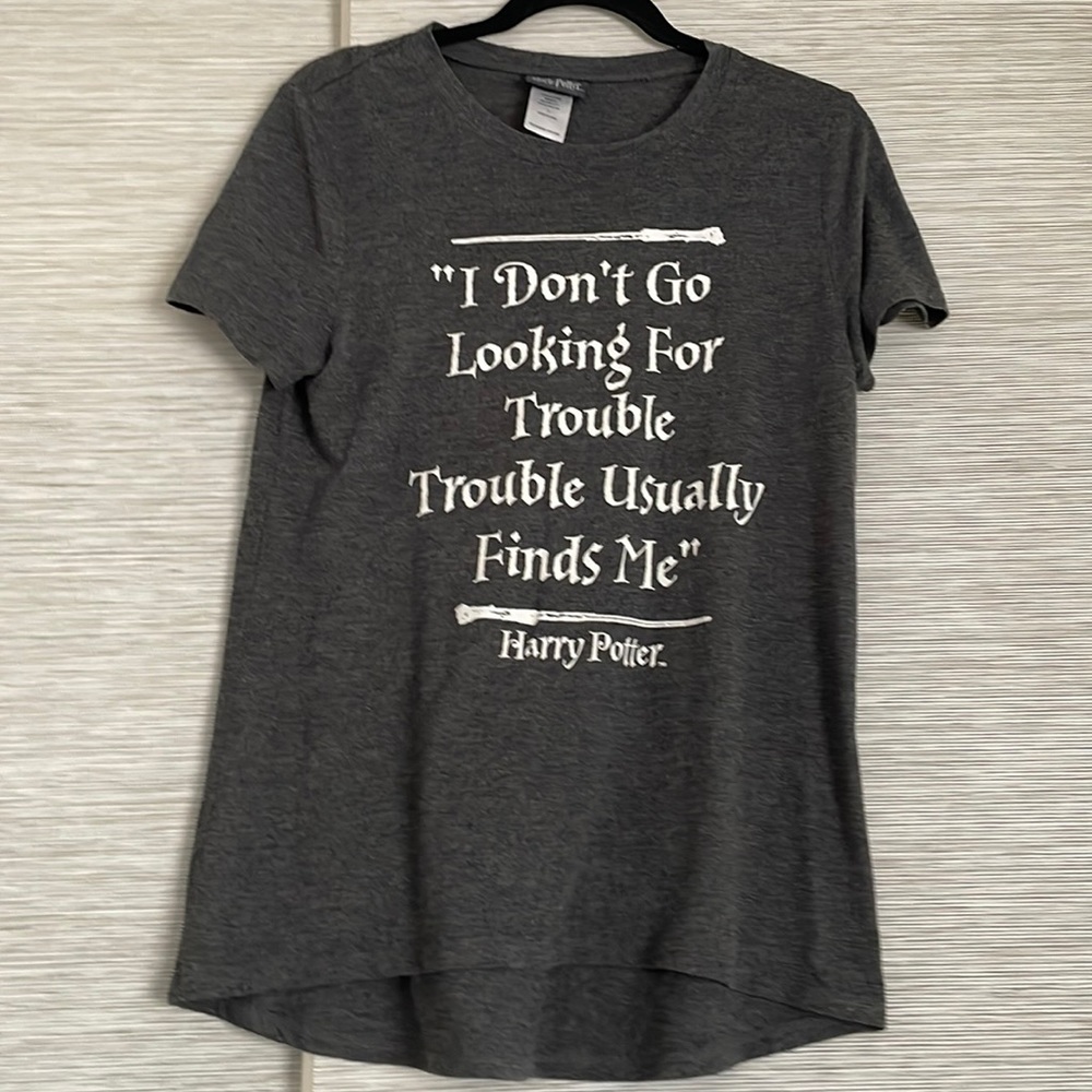 Womens short sleeve